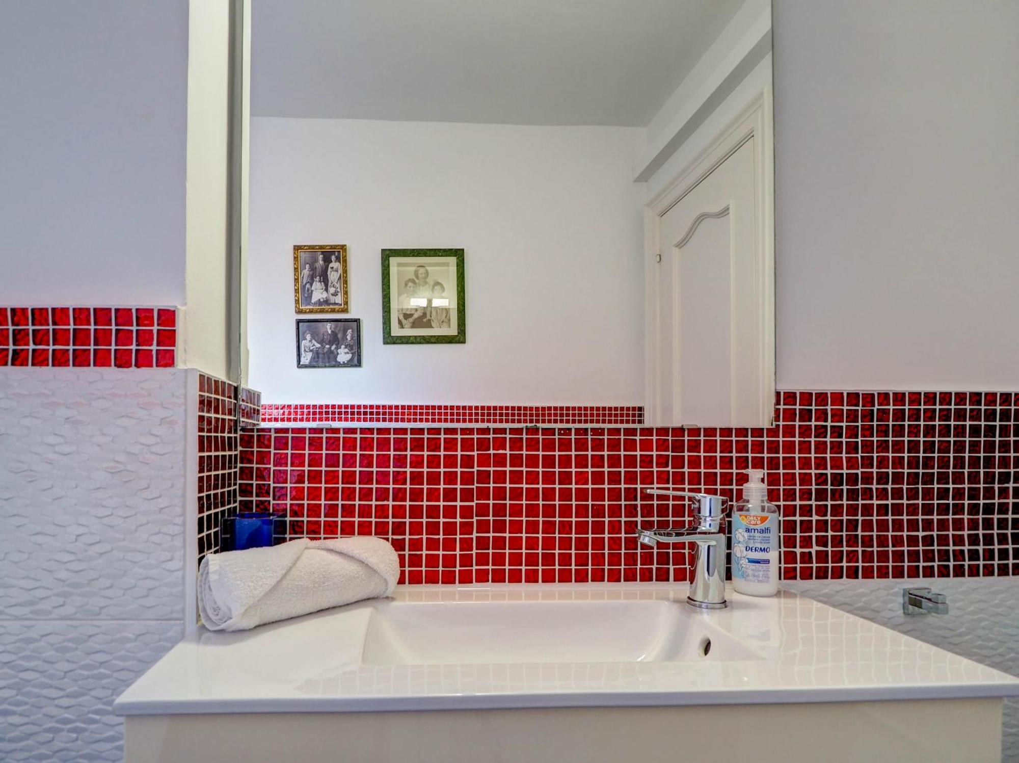 The Lilium Apartment By Hello Homes Sitges Ngoại thất bức ảnh